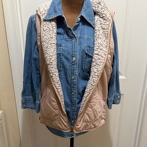Thread & Supply Dust Pink Sherpa Vest